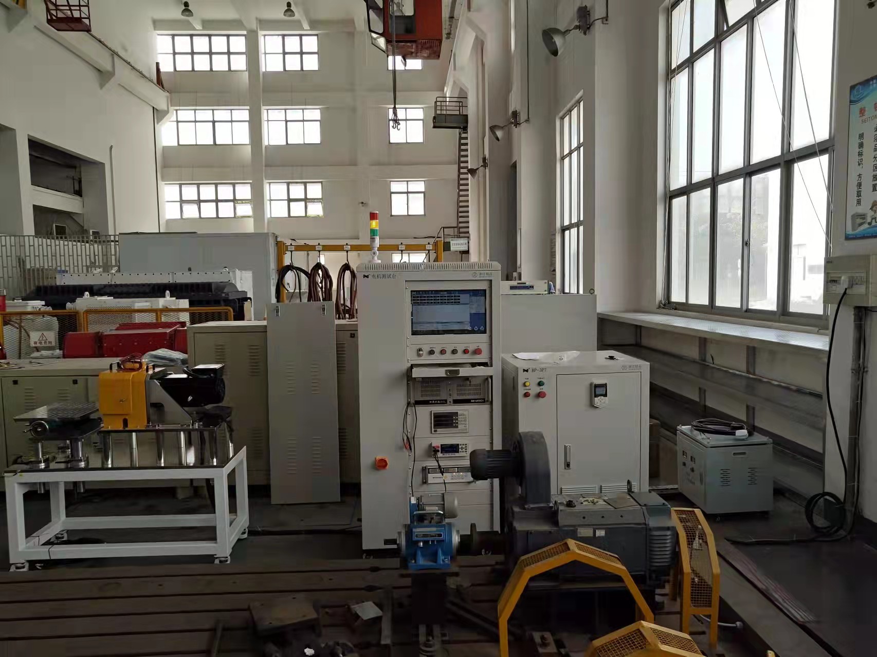 中國(guó)煤炭科工集團(tuán)上海研究院調(diào)試現(xiàn)場(chǎng)