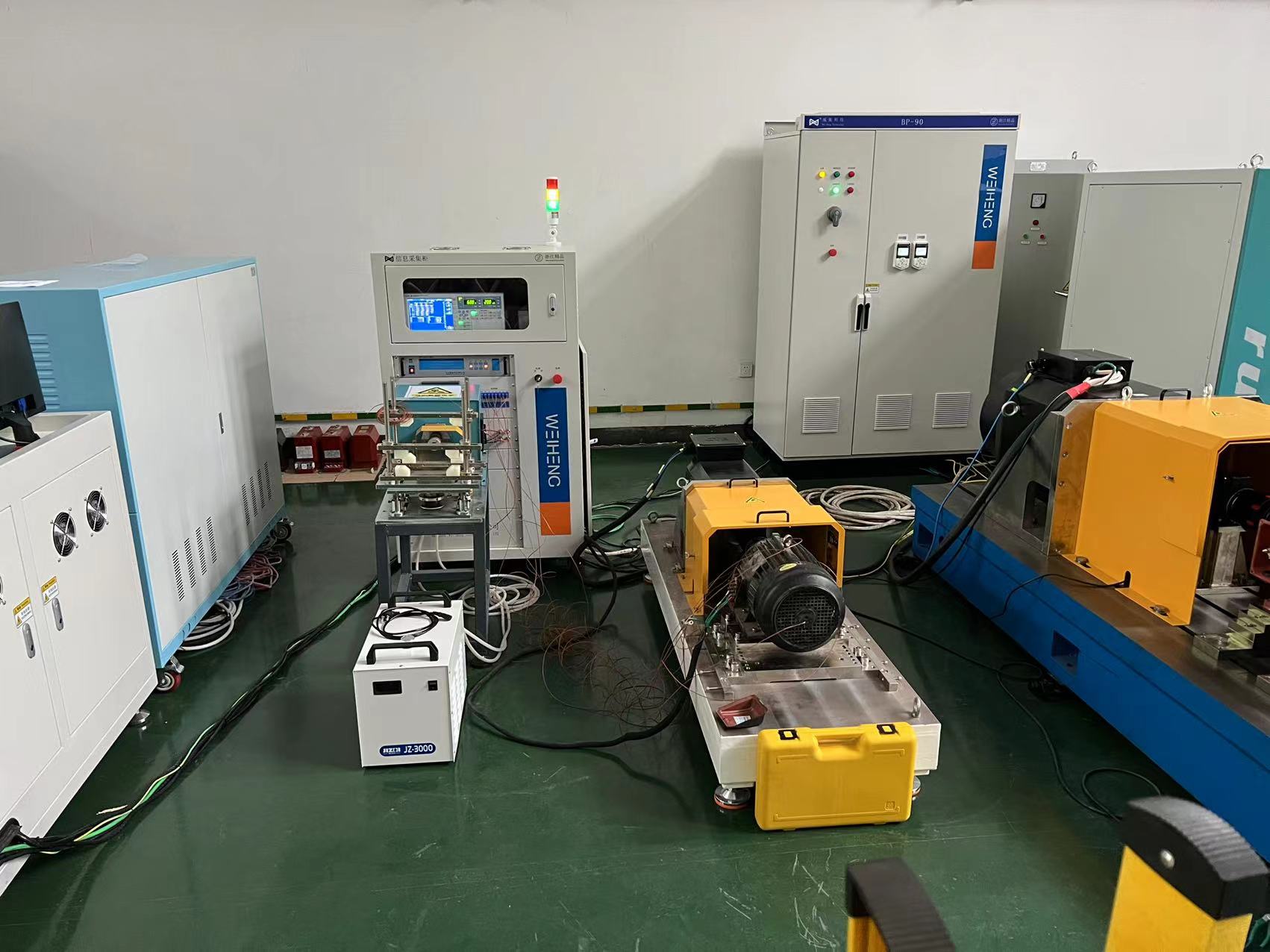 嘉興市方圓檢測(cè)技術(shù)有限公司調(diào)試現(xiàn)場(chǎng)